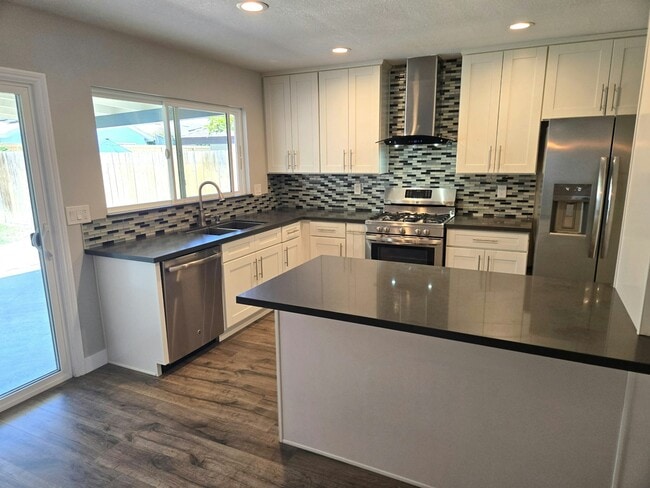 Photo - 3507 Merrimac Ave