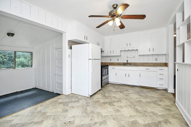 Photo - 4401 Ridgeley Dr