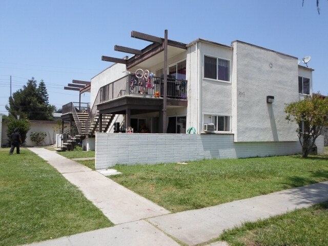 Photo - 2047 S Sprague Ln