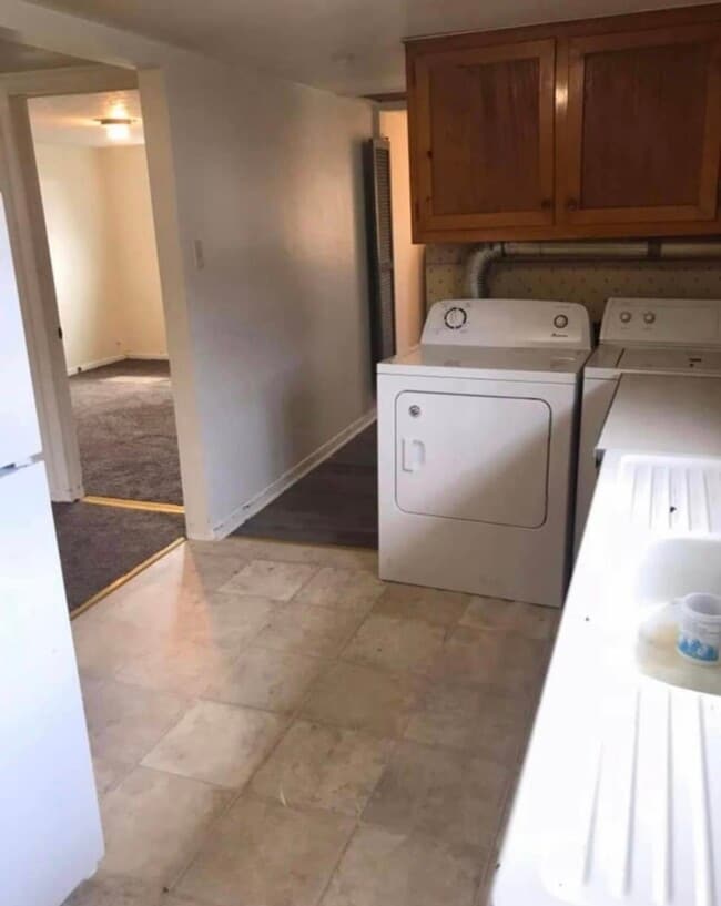 Photo - 108 S 2nd Ave