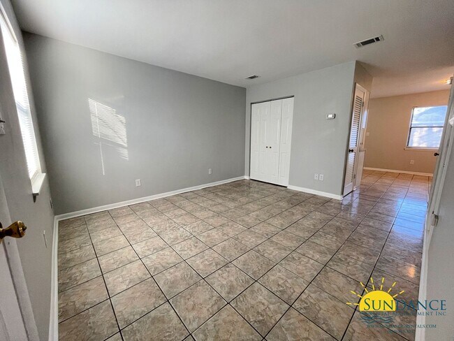 Photo - Great End-Unit Townhouse in Fort Walton Beach!