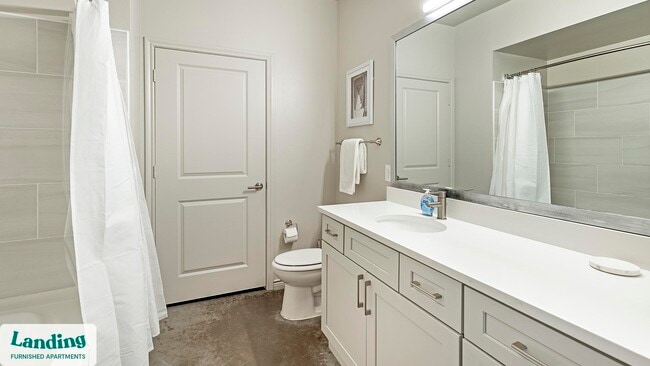 Photo - 750 Fort Worth Ave Unidad 146