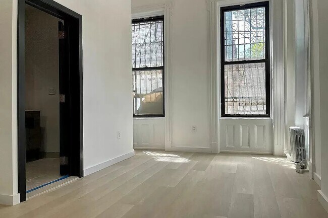 Photo - 202 St Nicholas Ave Unidad 1