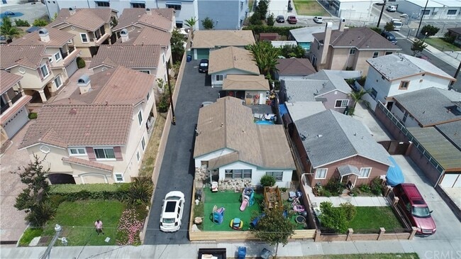 Building Photo - 15430 Freeman Ave Unit Back