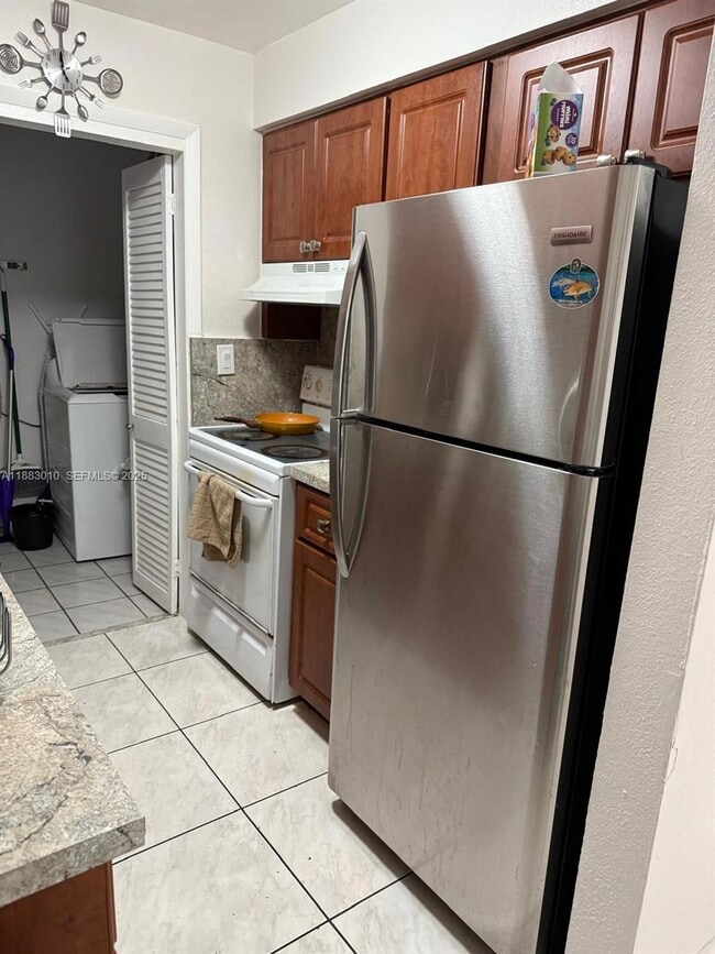 Photo - 824 SW 12th Ct Unidad 824