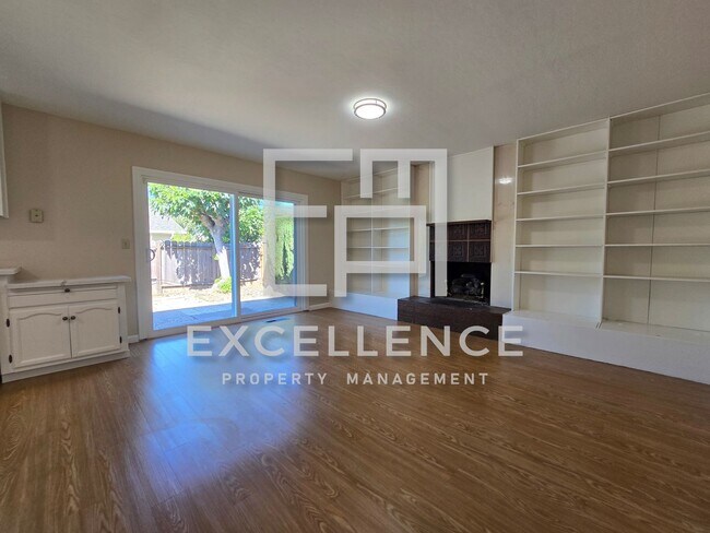 6365 Tamalpais Ave