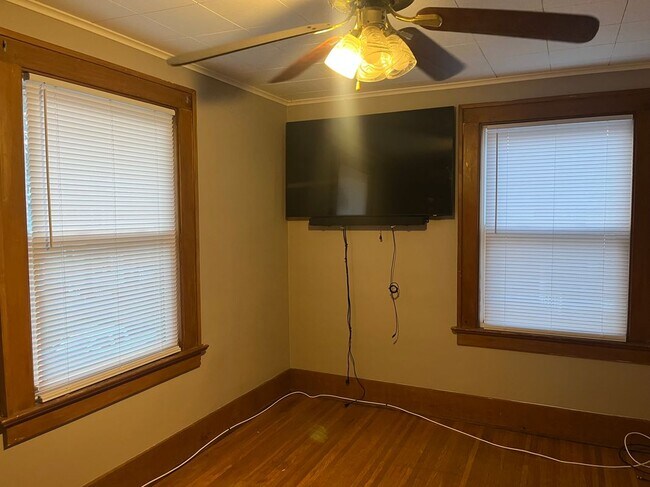Photo - 16 Chatfield St Unit Apartment