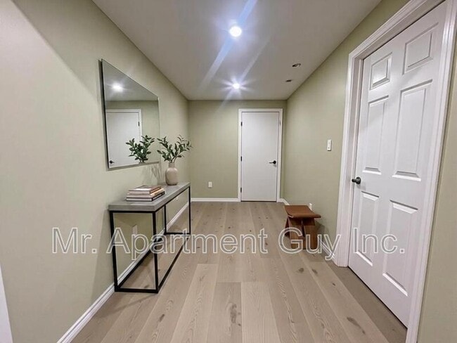 Photo - 194 Rymal Rd W Unit Lower Suite