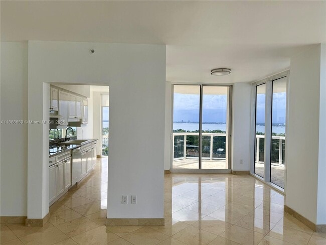 Photo - 4775 Collins Ave Unit 2507