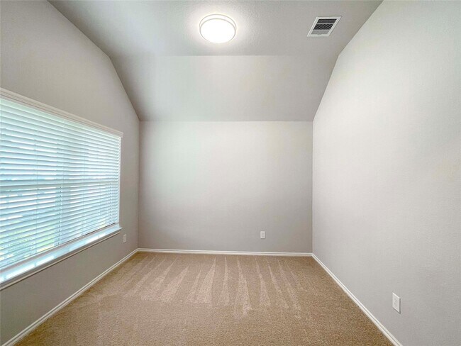 Photo - 3238 Aster Mdw Wy