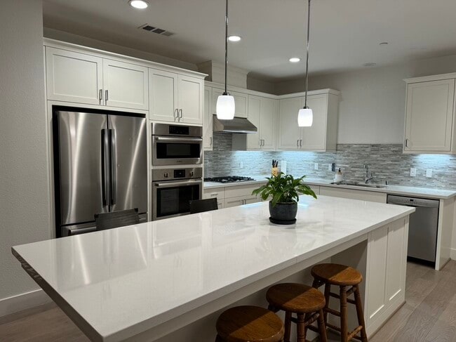 Photo - 39136 Memorial St