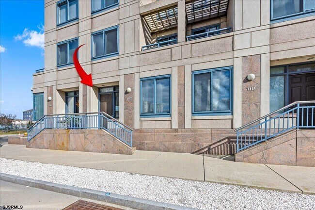 Photo - 526 Pacific Ave Unit TH 2