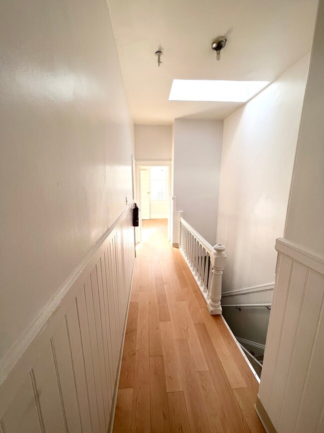 44A Varennes St Unit a