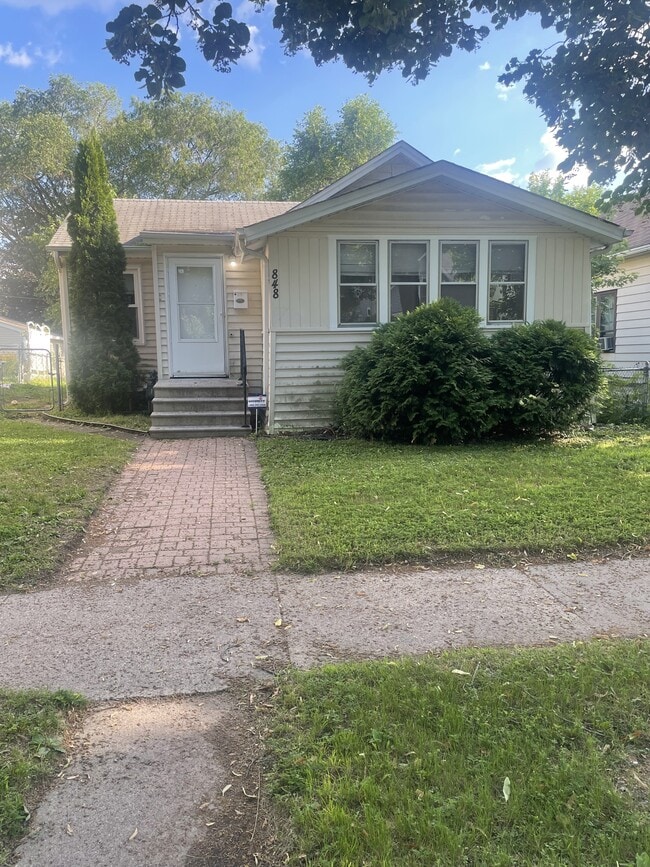 Building Photo - 848 Blair Ave