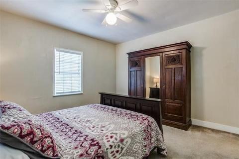 Bedroom 2 side angle - 732 W Clarendon Dr House