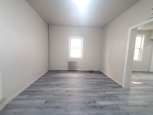 Photo - 87 W 20th St Unit 1F