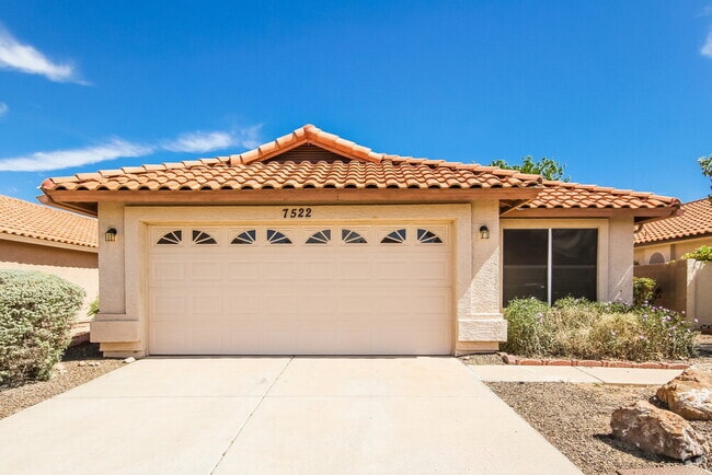 Building Photo - 7522 W Kerry Ln Rental