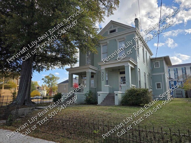Photo - 305 E 7th St