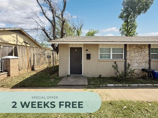 Building Photo - 211 Skyway Dr Unit 8 Rental