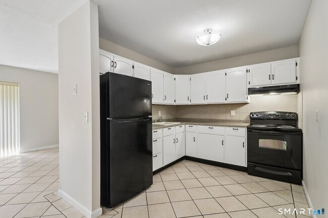 Photo - 1274 E Main St Unit A10
