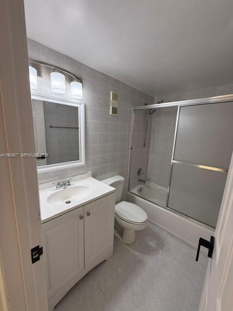 Photo - 4500 W 19th Ct Unidad 240