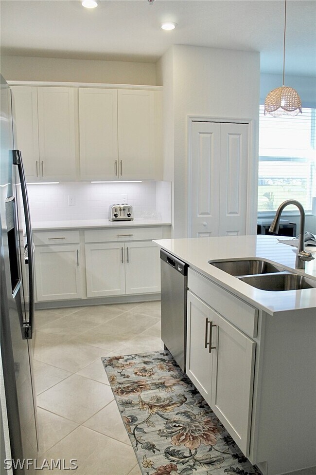 Photo - 15405 Grn Acrs Ave Unit 2331