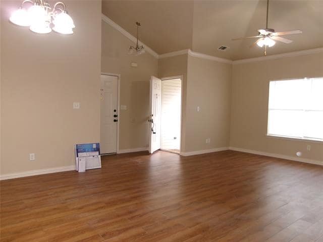 Photo - 925 SE 10th St