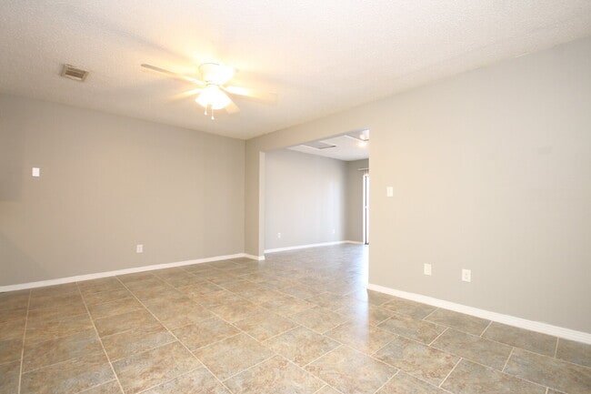 Photo - Southwest Pensacola Townhome Near NAS Pensacola with Granite Kitchen & Privacy-Fenced Patio