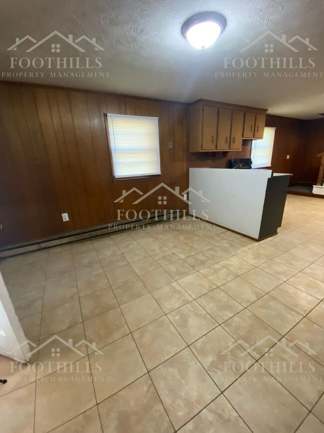 Photo - Cozy 1-Bed Detached Apartment with Spaciou...