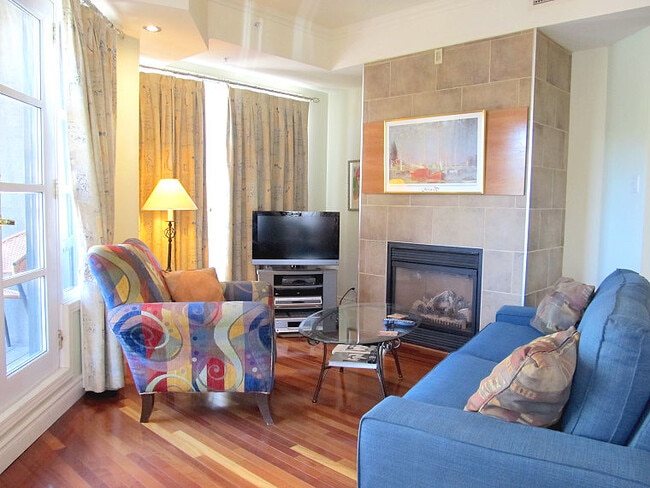 Photo - 281 Rue Saint-Paul Unit St.Paul