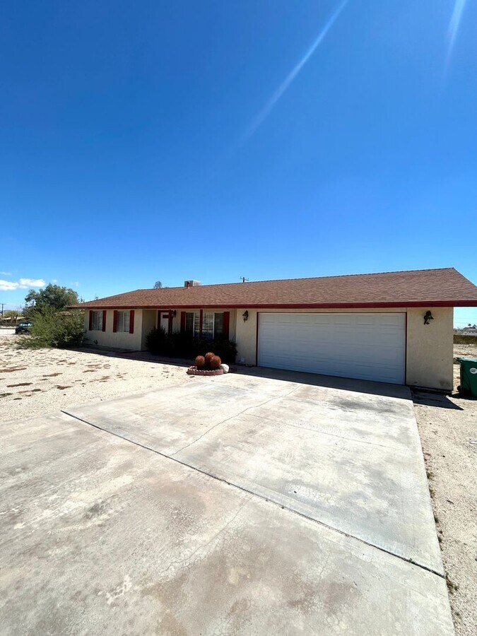 2 Bedroom 1.5 Bathroom Home with Beautiful... - 2 Bedroom 1.5 Bathroom Home with Beautiful...