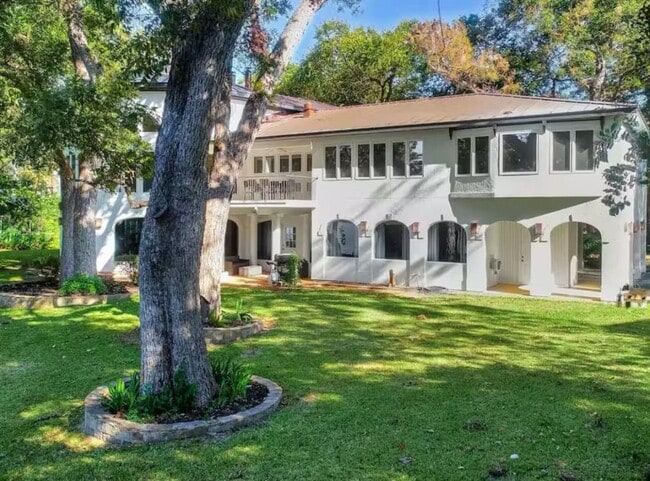 Photo - 1263 Terminal Loop Rd