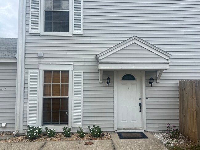 Photo - 12325 Villager Ct