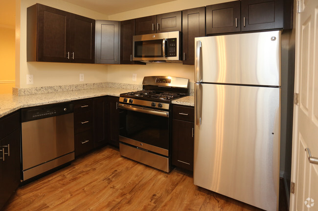 Beacon Place at Kentlands - Beacon Place at Kentlands Apartamentos