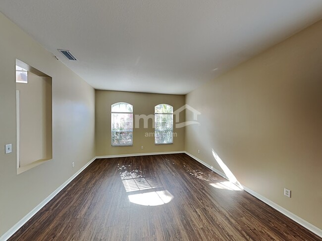 Photo - 1225 Barclay Wood Dr