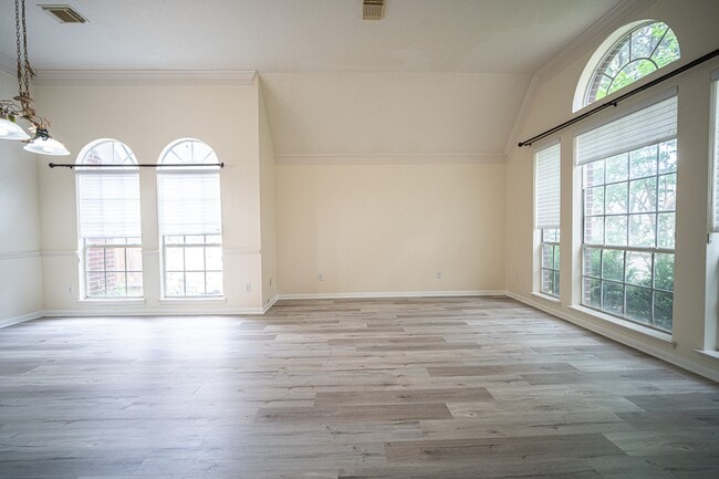 Photo - 4503 Oak Valley Dr