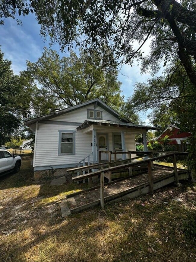 Photo - 622 N Park Ave