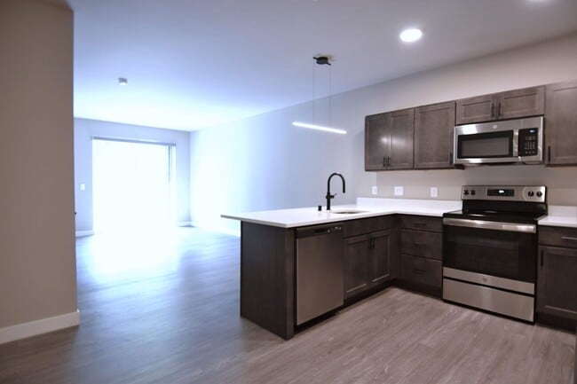 Photo - Beaverbrook Apartments