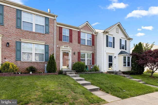 Photo - 577 MacIntosh Cir