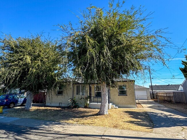 Building Photo - El Cerrito 3Bed/2Ba Private Yard, off-stre... Rental