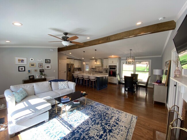 Photo - 604 Currituck Dr