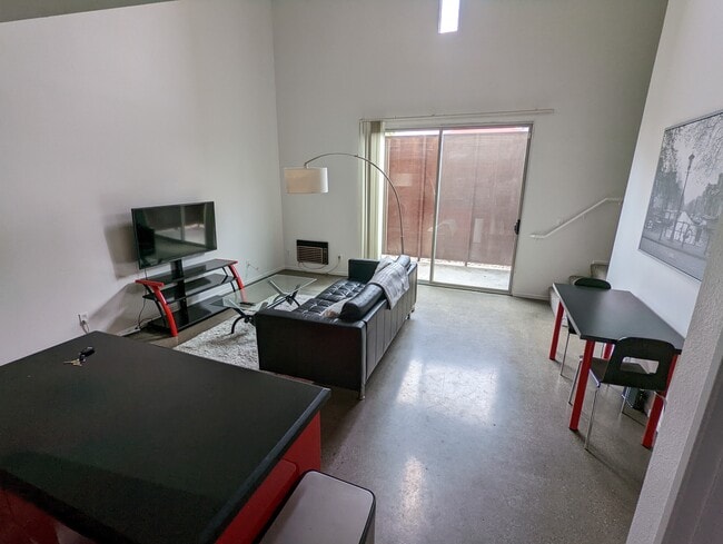 948 G St Unit 20