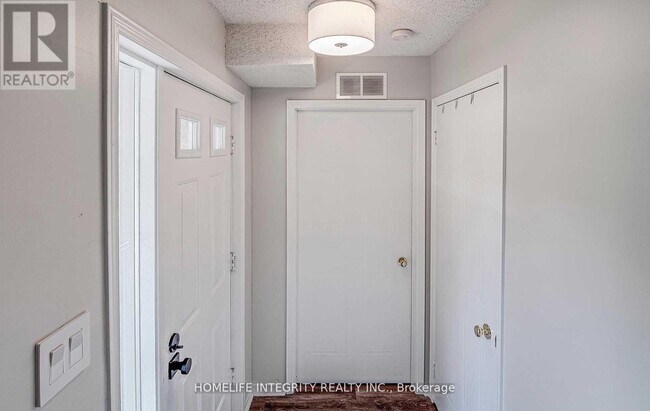 Photo - 119 D'Ambrosio Dr