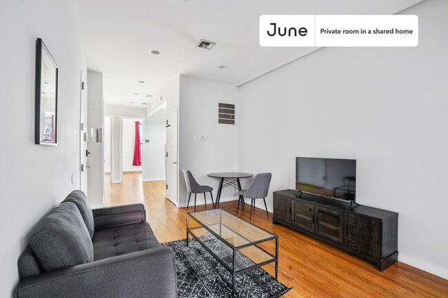 Photo - Room in Shared 4 bed/1.5 bath home Unidad D