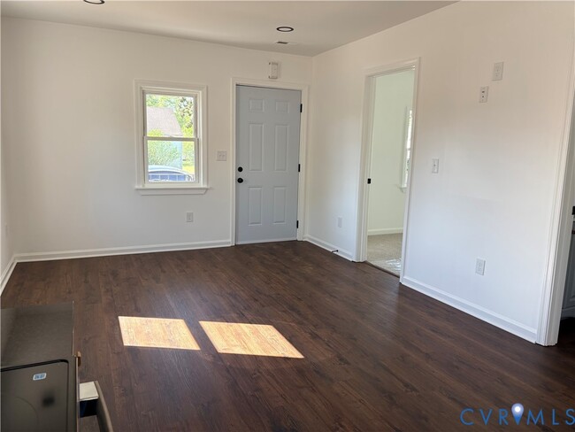 Photo - 1401 Hanover St