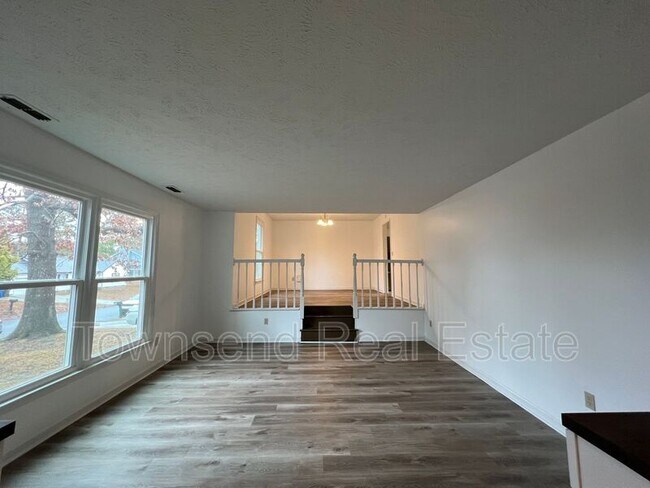 Photo - 7121 Dayspring Dr