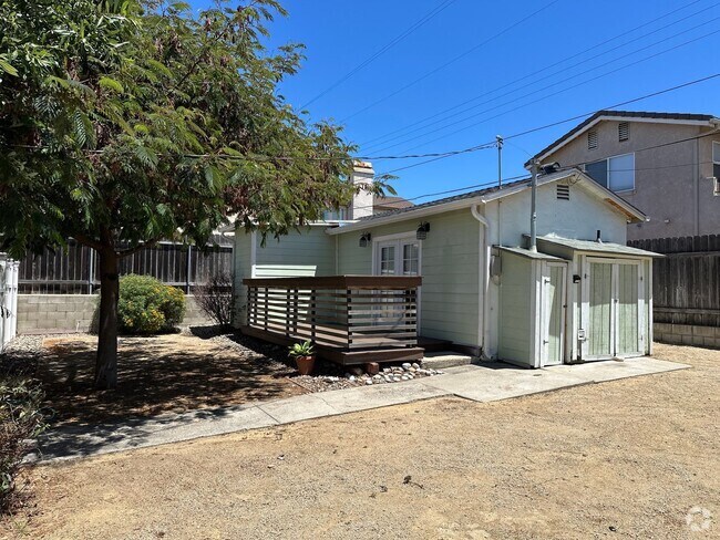 Building Photo - 248 N 4th St Rental