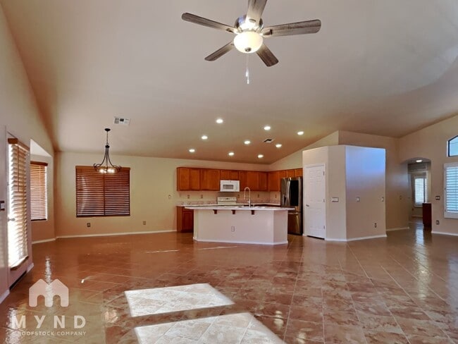 12813 W Aster Dr