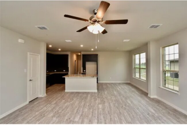 Photo - 3401 Solana Cir