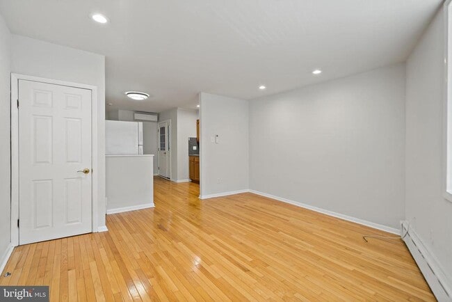 Photo - 1117 W Moyamensing Ave